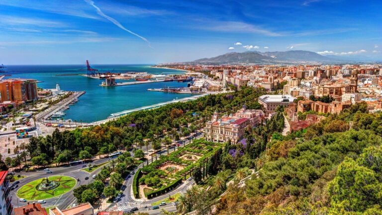 Guía completa para un verano inolvidable en Málaga y Mijas
